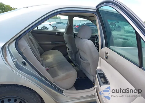 2005 Toyota Camry Le из США, поврежденный, VIN 4T1BE30K05U988275